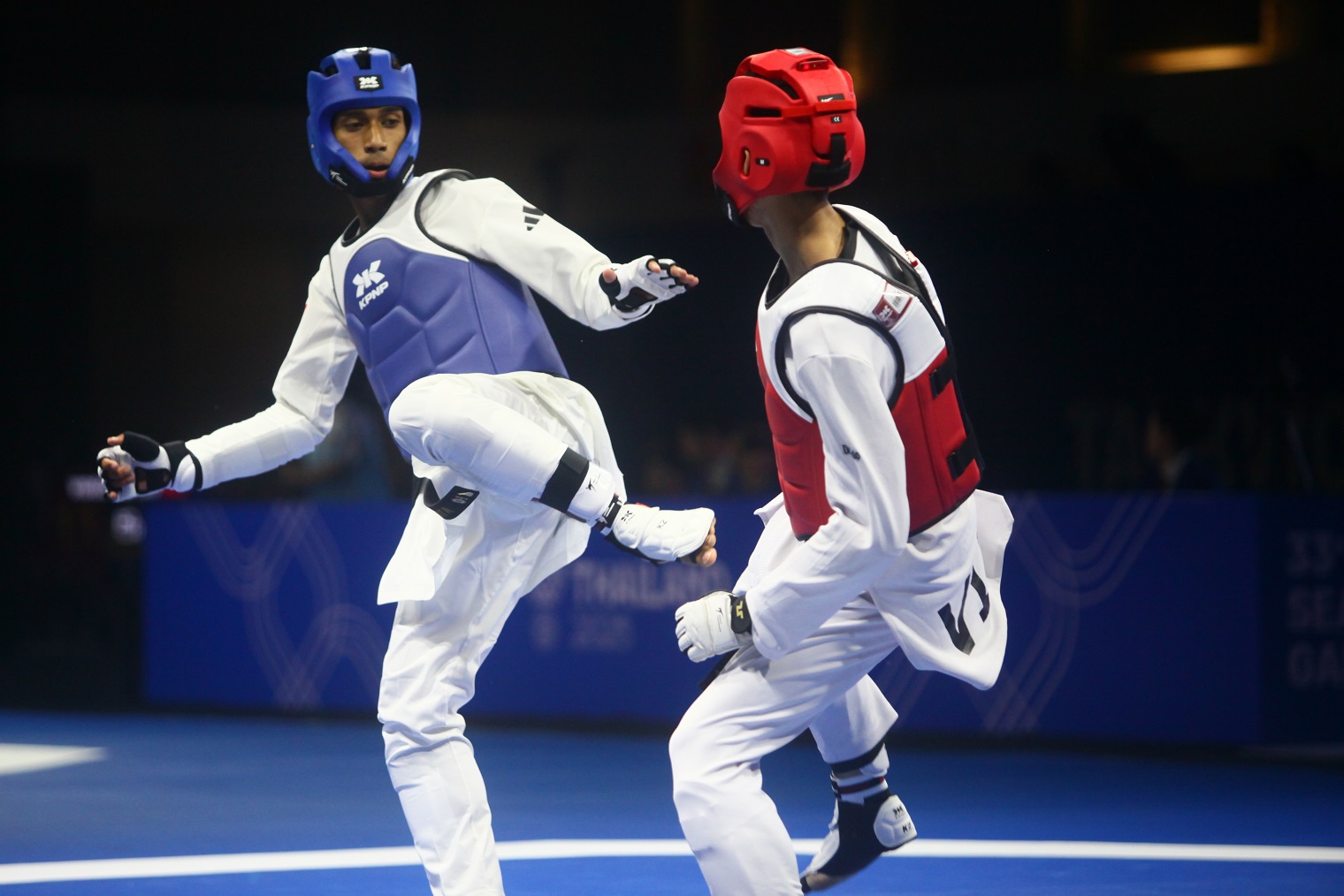 nguyen hong trong 45kg taekwondo nam 9