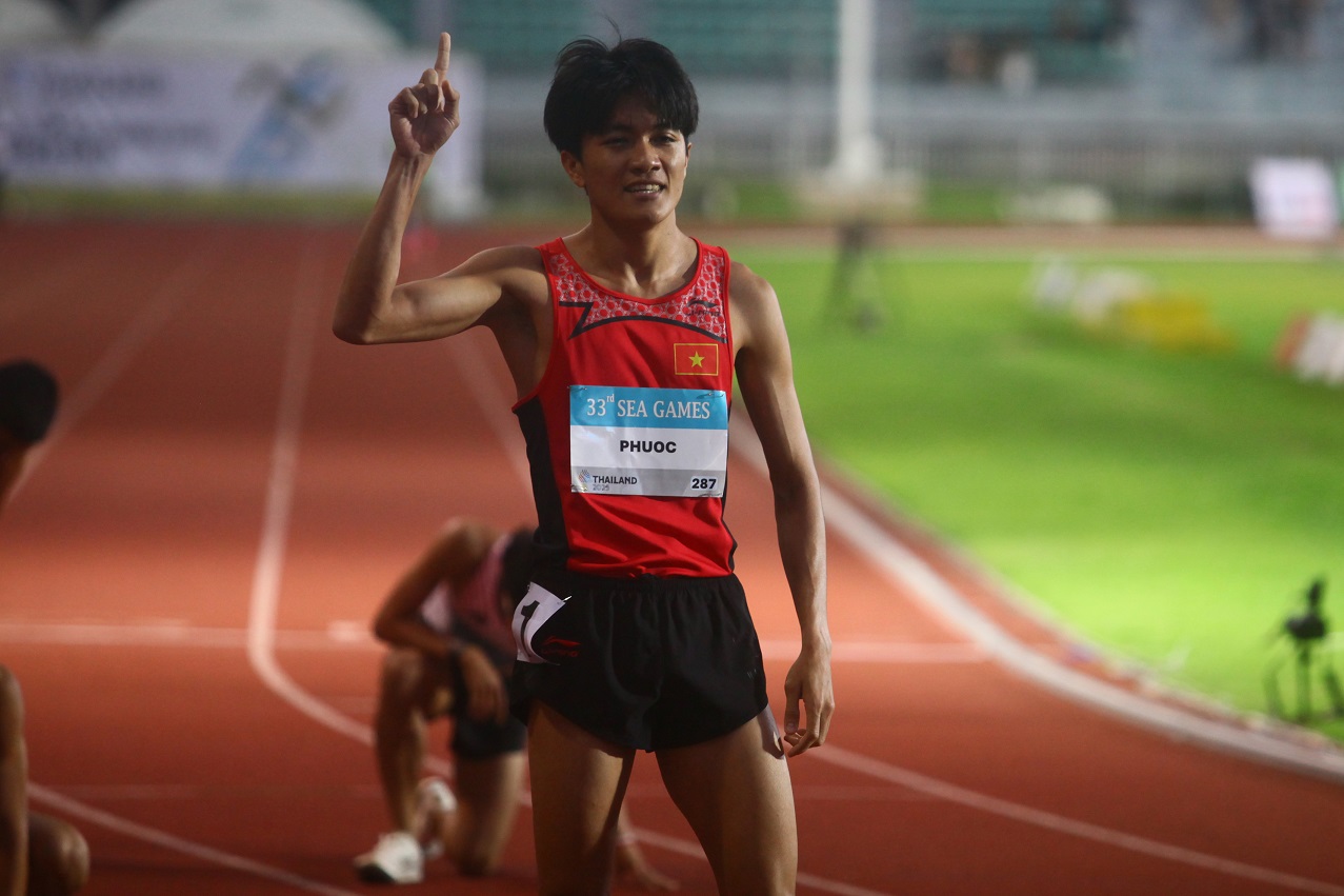 sam van doi dien kinh 1500m nam 101