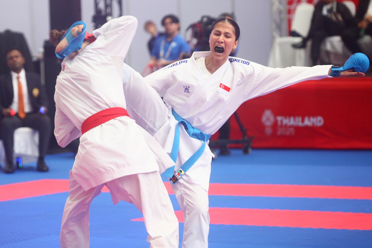 nguyen thi dieu ly karate 4