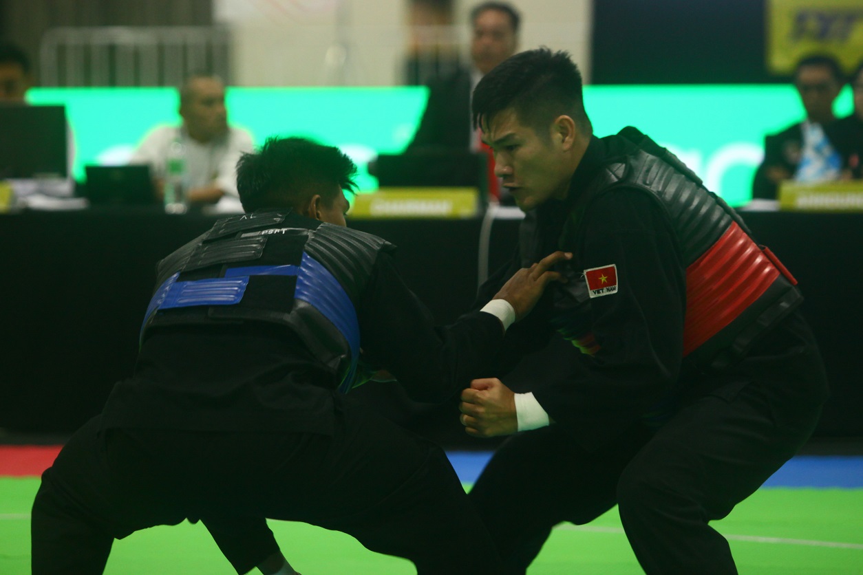 nguyen duy tuyen pencak silat 1