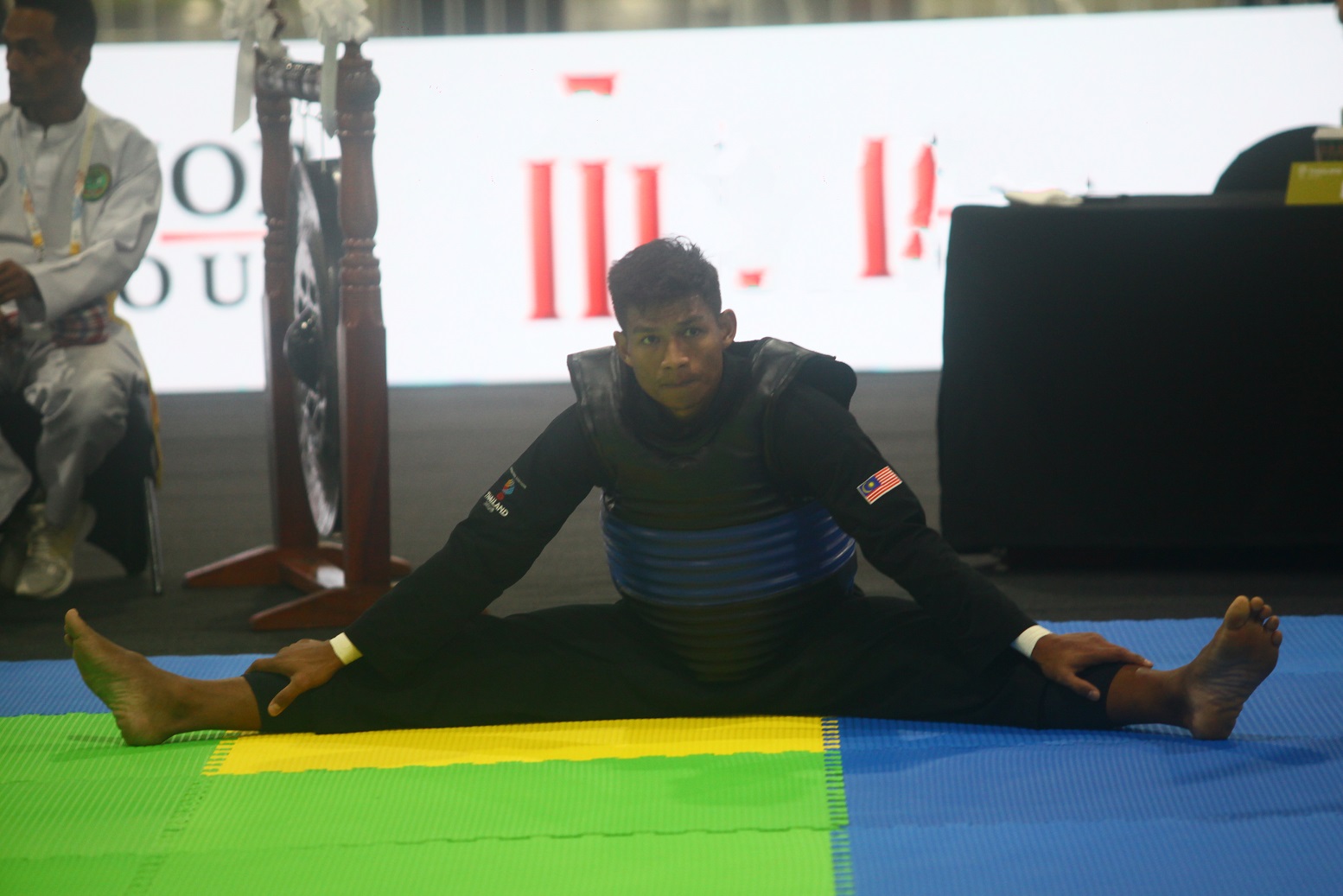 nguyen duy tuyen pencak silat 3