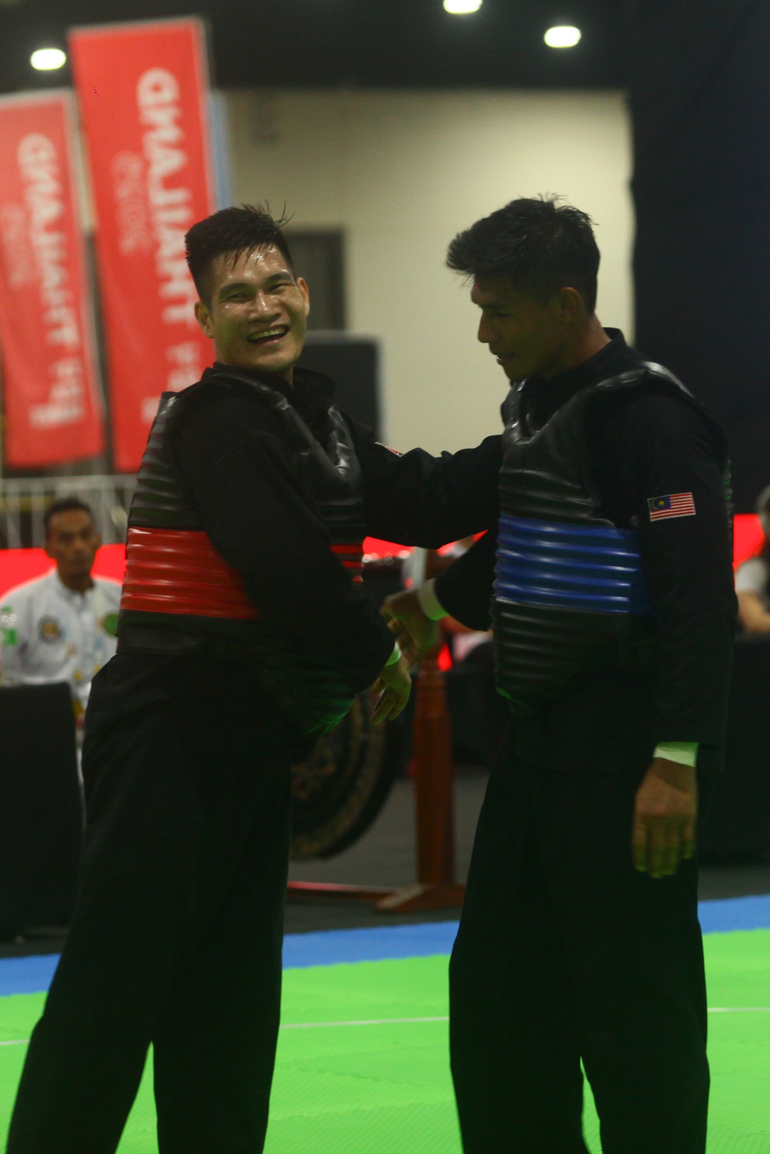 nguyen duy tuyen pencak silat 8