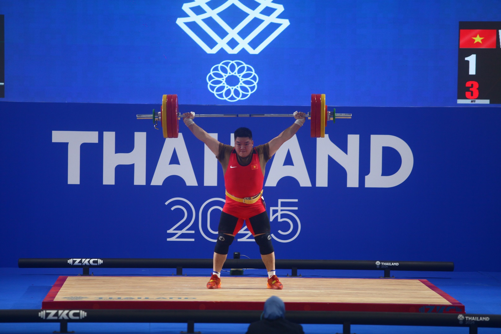 tran dinh thang cu ta tren 94kg 3