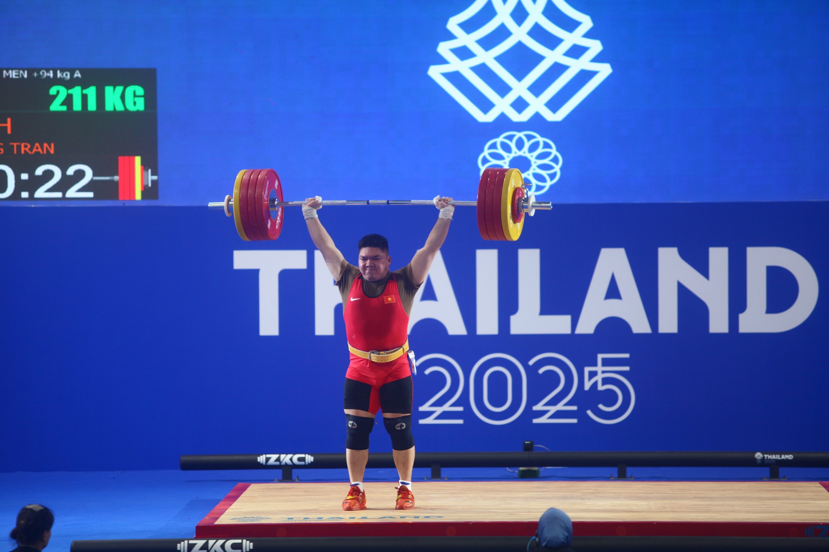 tran dinh thang cu ta tren 94kg 8