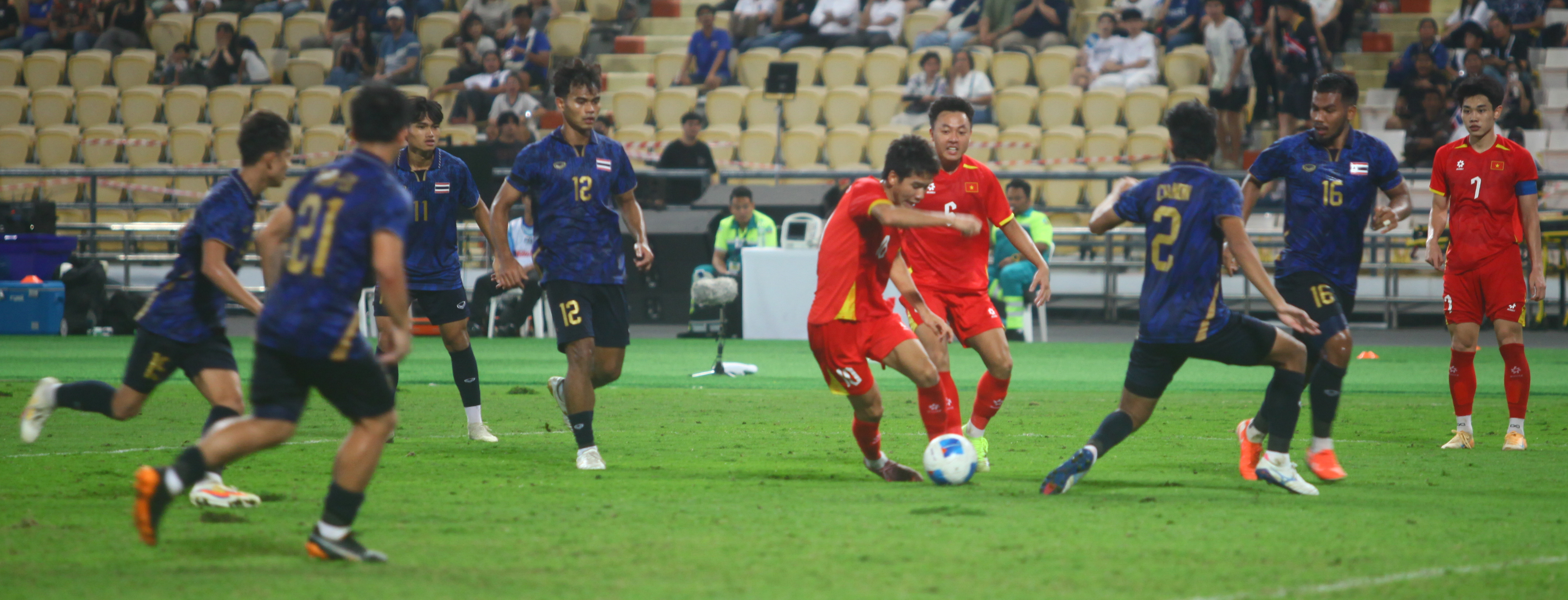 u22 viet nam thai lan 11