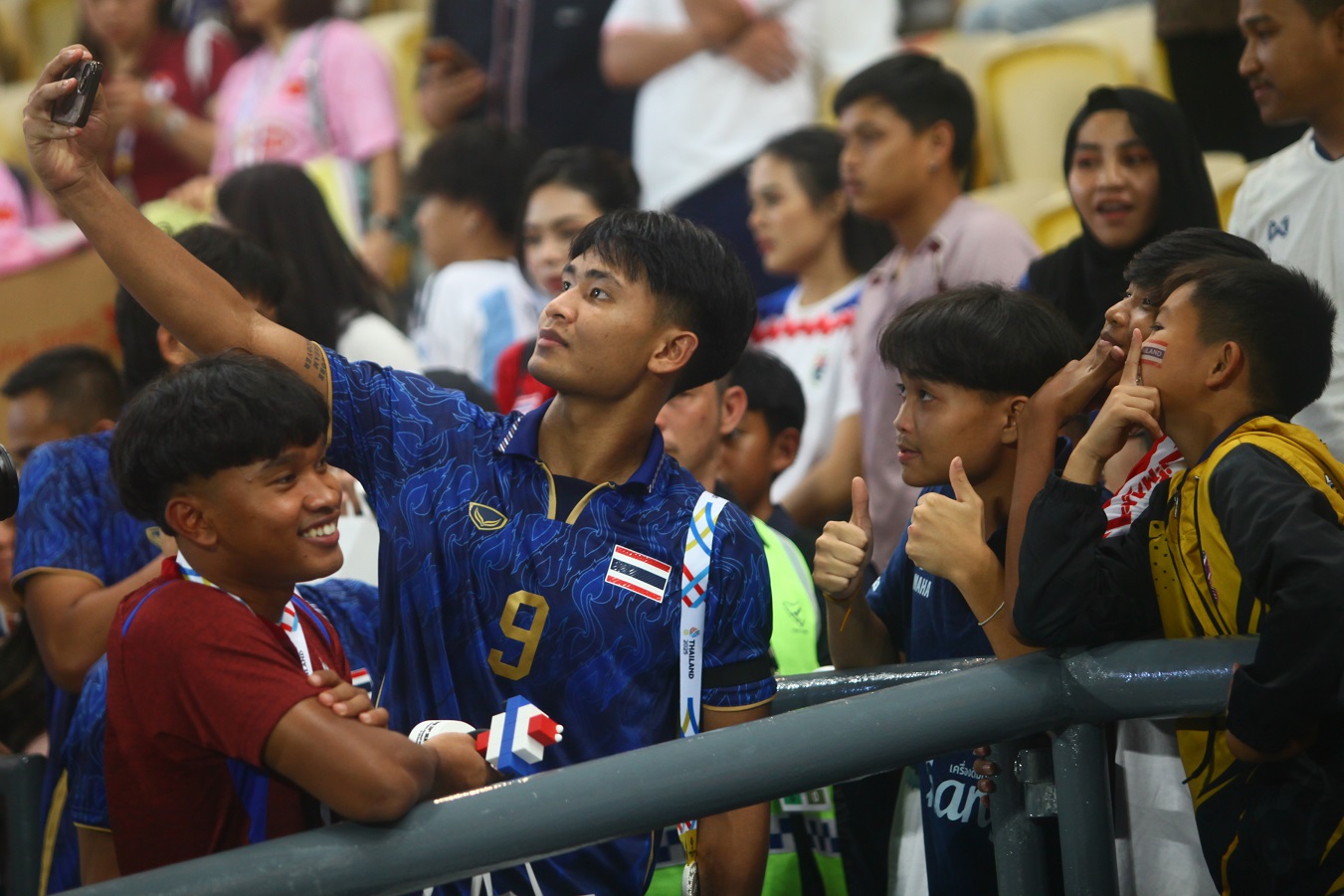 u22 viet nam thai lan 8