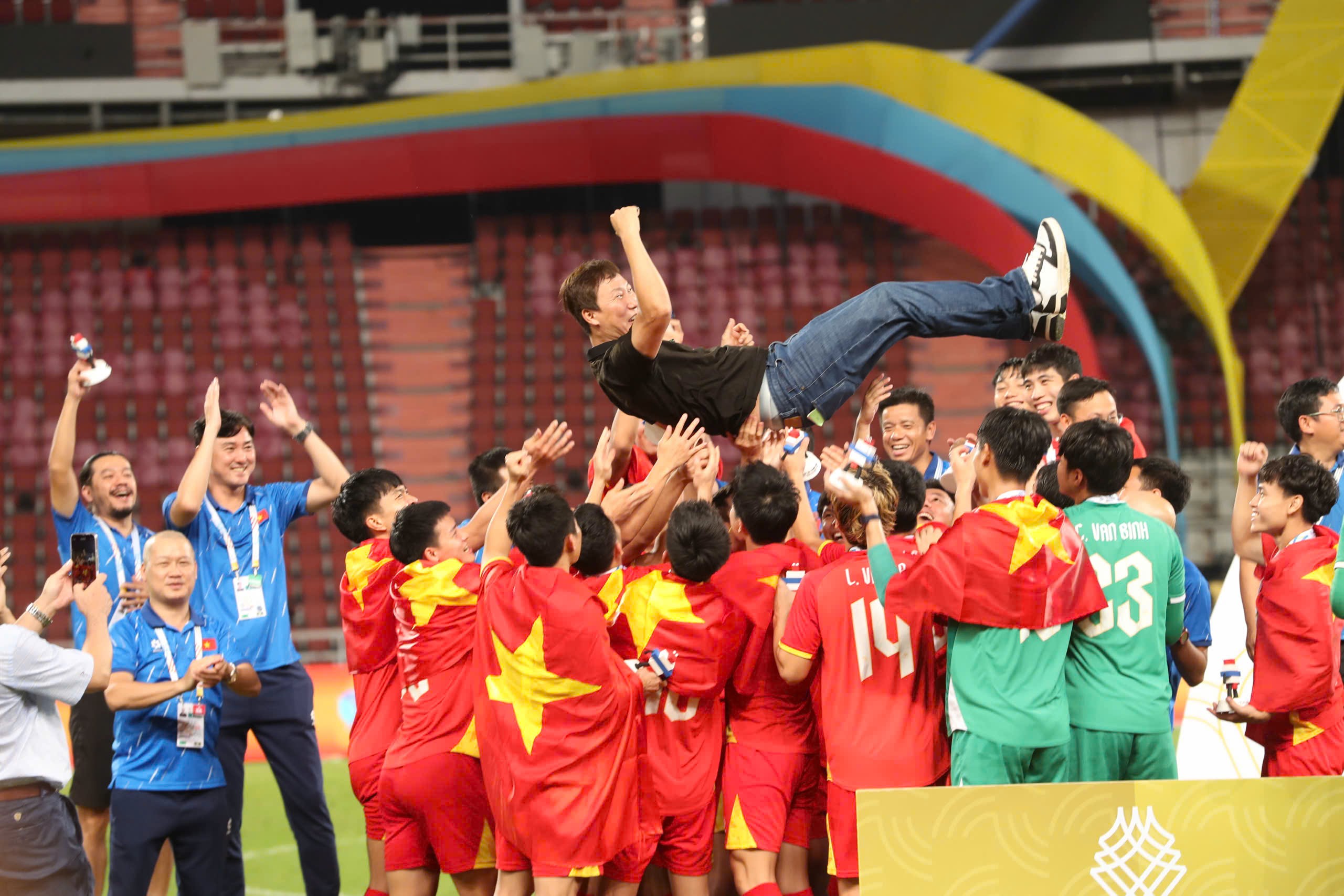 z73415559906969ced12c0d6ef791472f81b3f570a43e6