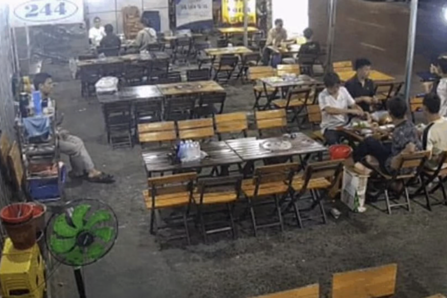 chatgpt image 183043 20 thg 12 20251