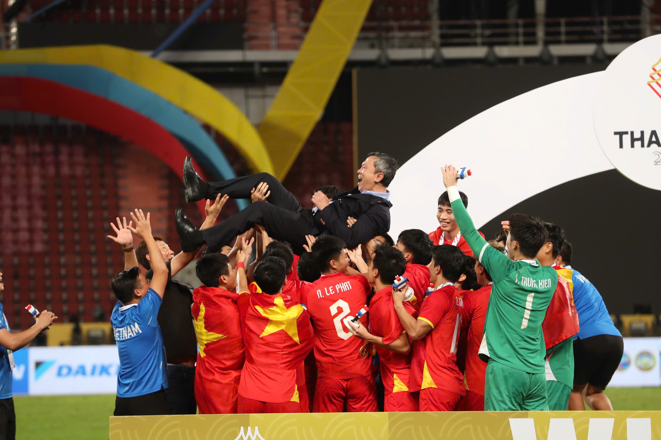 z7341558880356edd08031a2fc93438c39080ea276d888