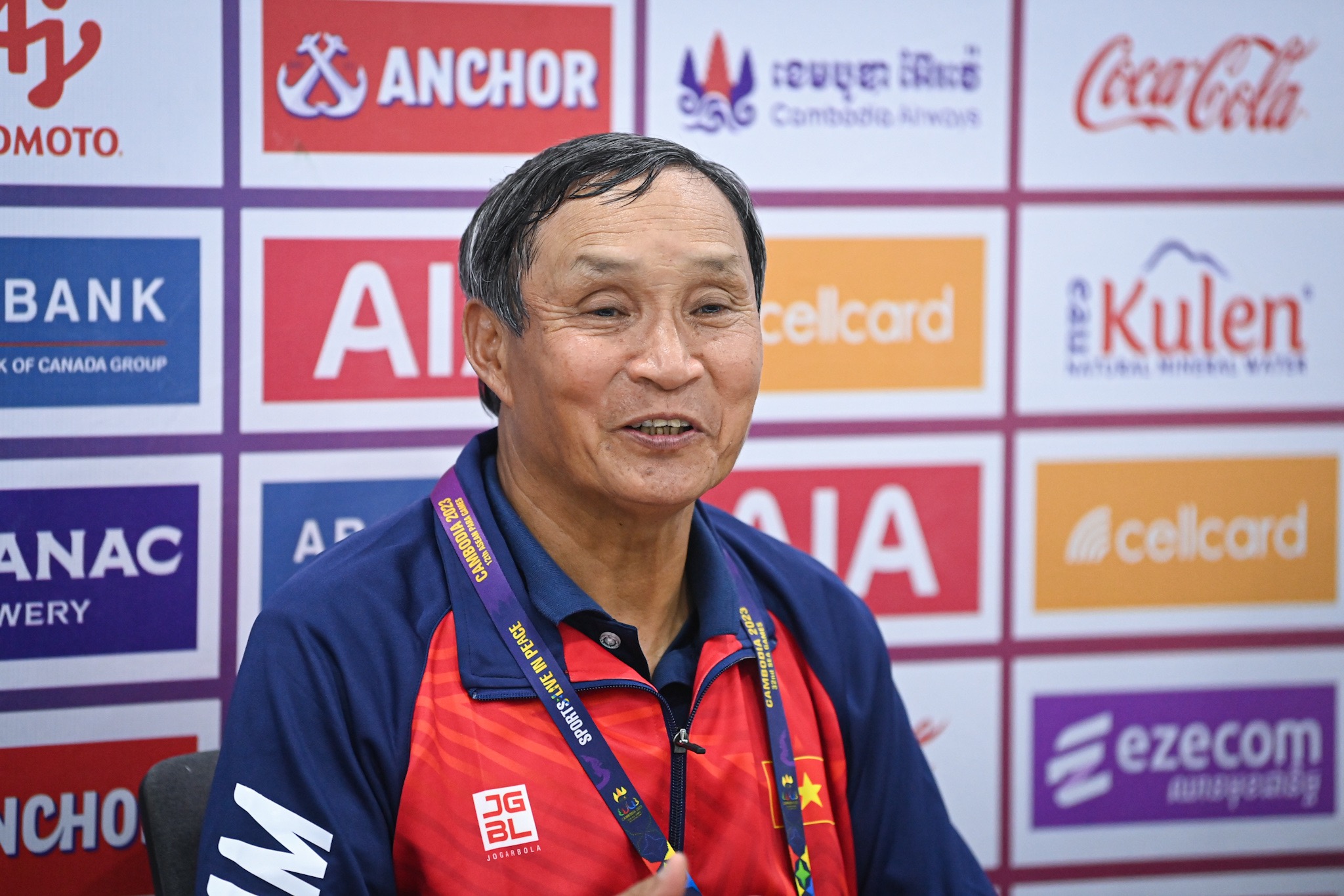 z4340178696238c1237a3ad5a6f2b7a62486cff4a95a80