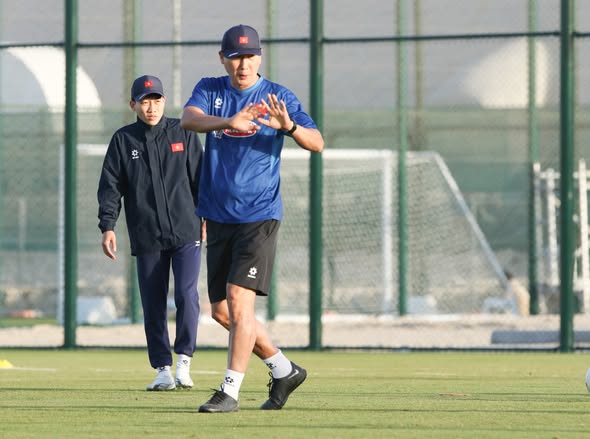 60794918712022935354378914261038100634234370n