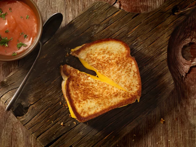 cheeseyfoods 0751270cee474256a2bcca01fd30e40e