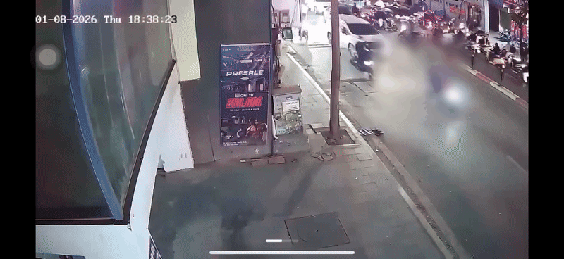 ezgif 7d39458a55fa0836