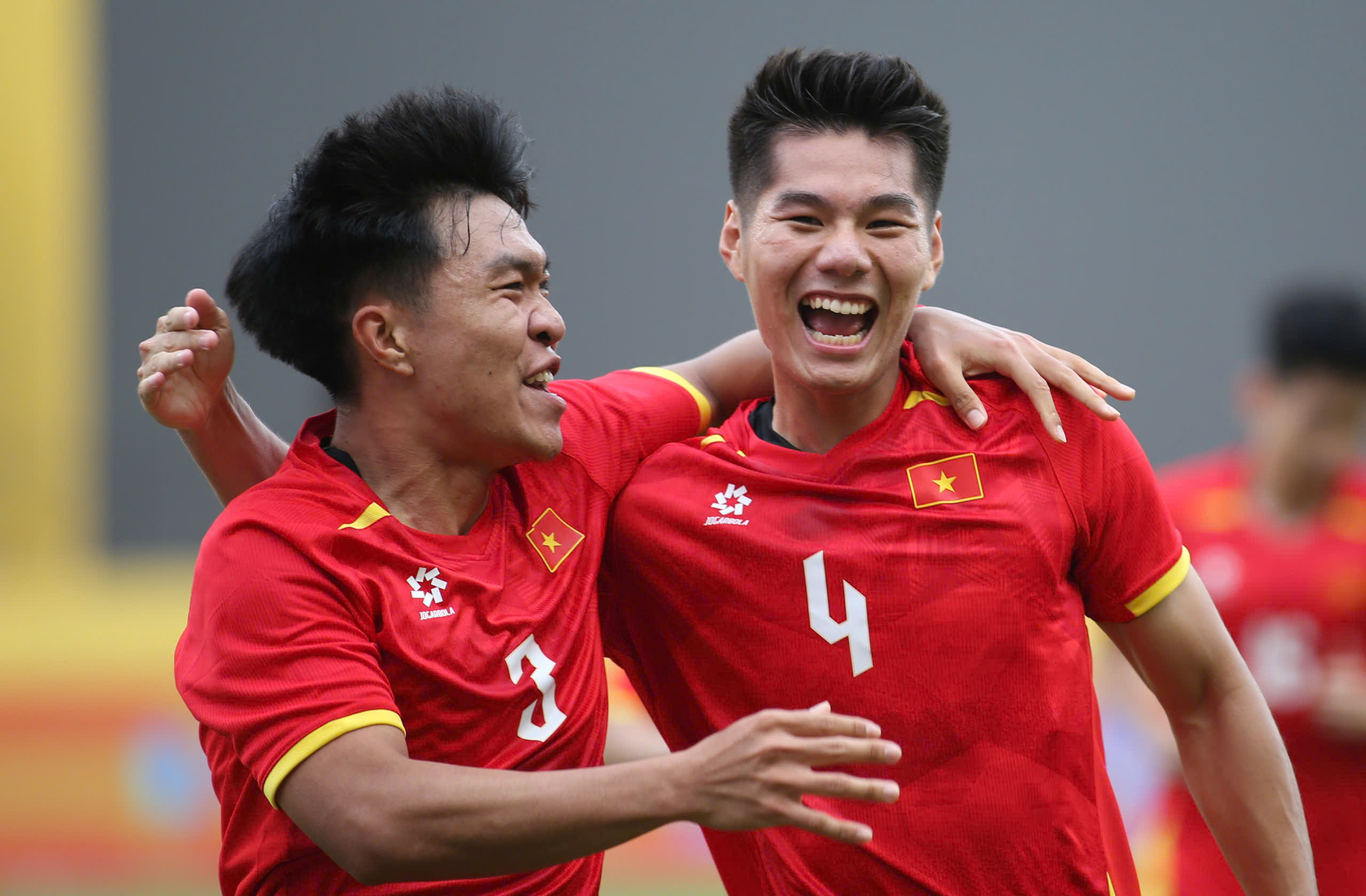 z73161207946781033c7dee989860c192ac95cebe9c2fa