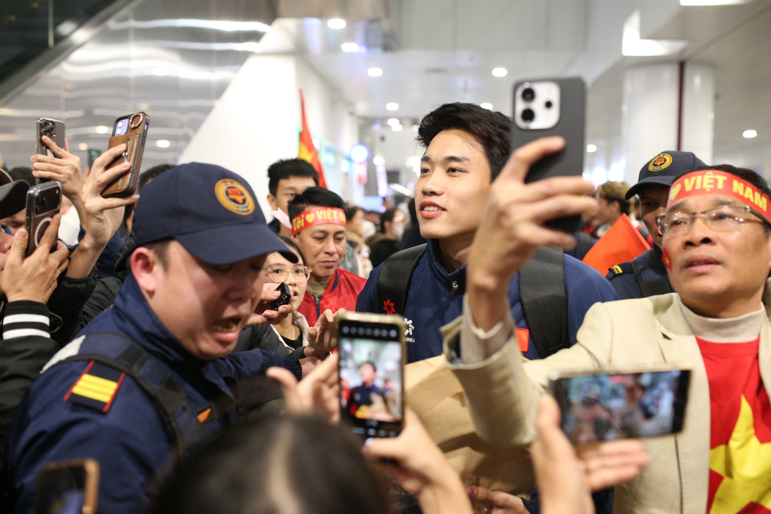 z746455942998260bd19eec280a92972e33826c39a99e2