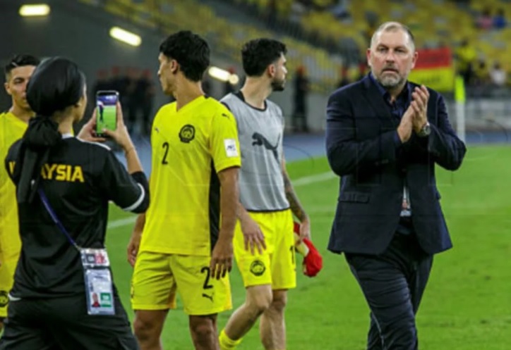 Trước nguy cơ bị xử thua, HLV Malaysia hé lộ “bí kíp” đấu tuyển Việt Nam