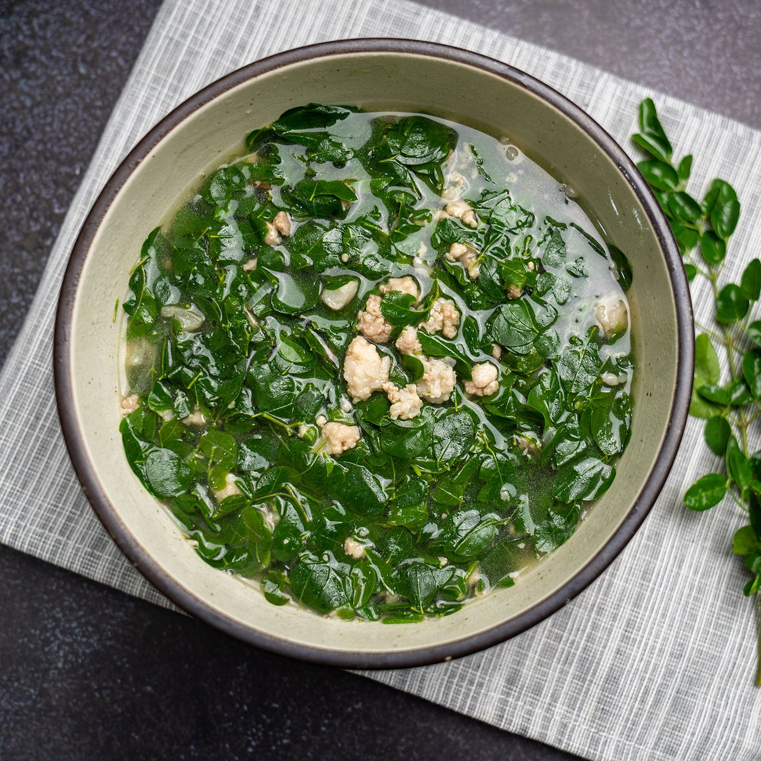 rau chum ngay nau thit bam