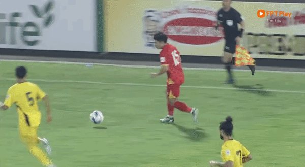 Báo Trung Quốc: “Chiến thắng của tuyển Việt Nam thật hoàn hảo, họ xứng đáng được ca ngợi”