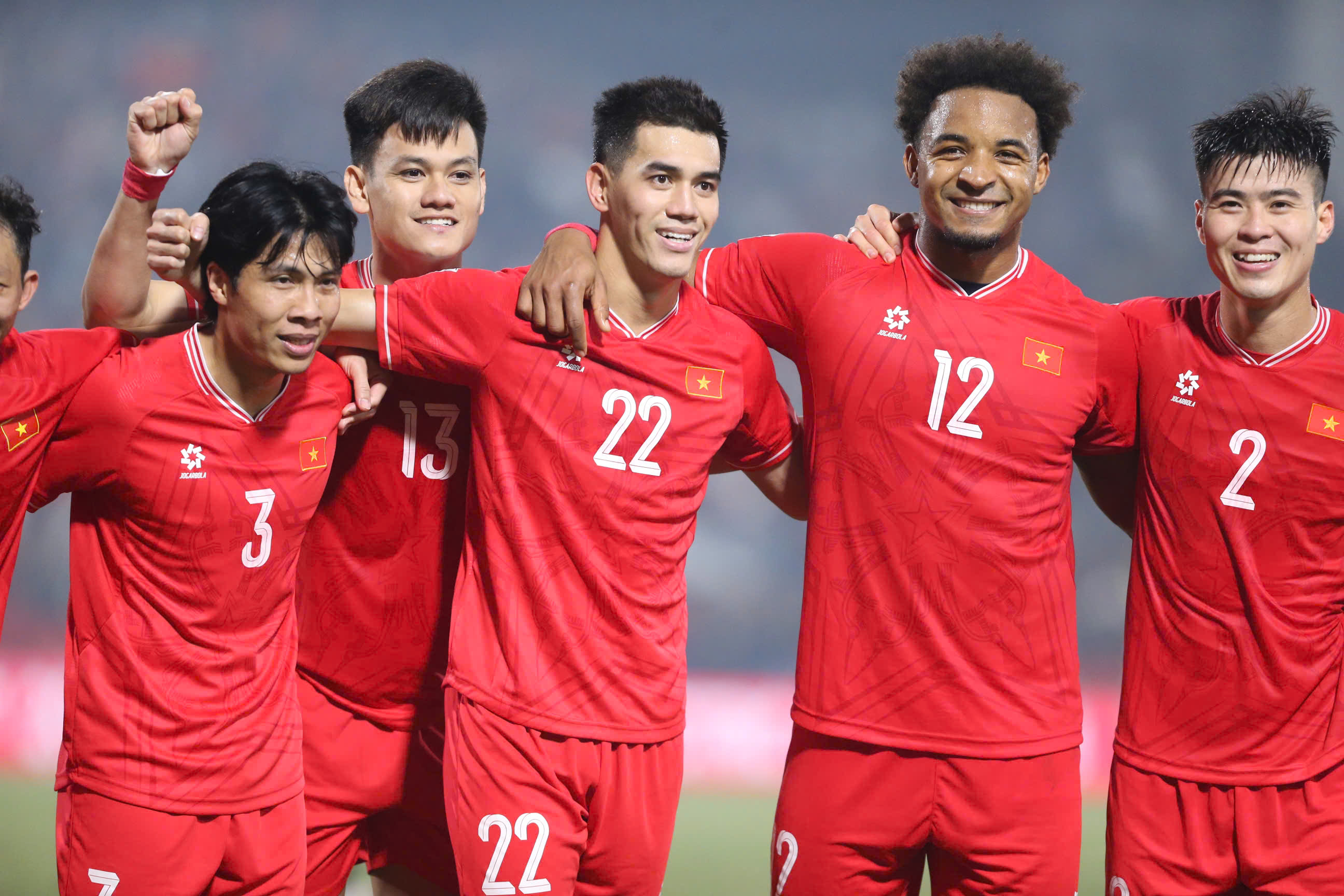 z61784496763599a3d2e131630f34ff77fa6beacb16fb9