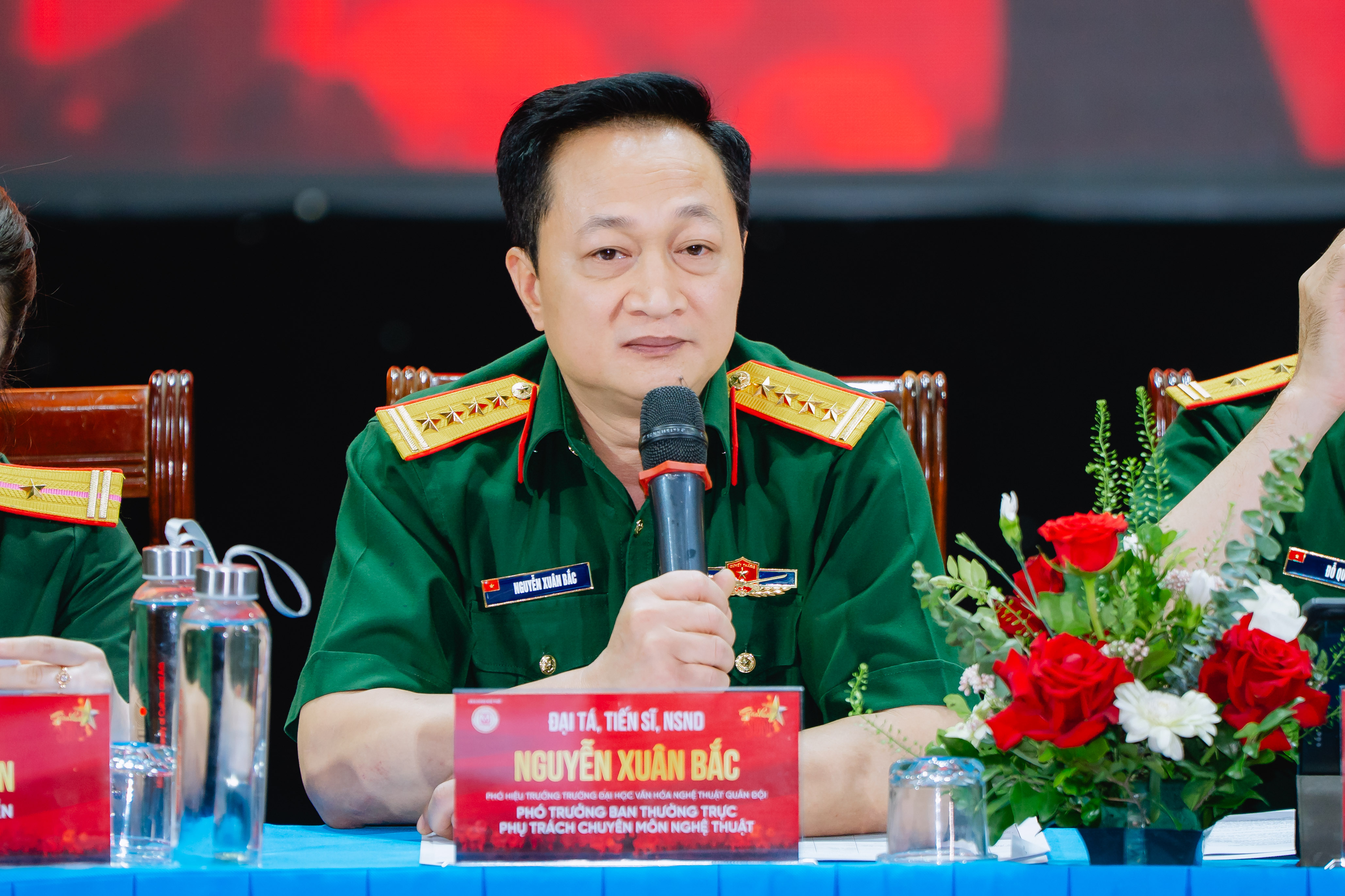 2 ong nguyen xuan bac