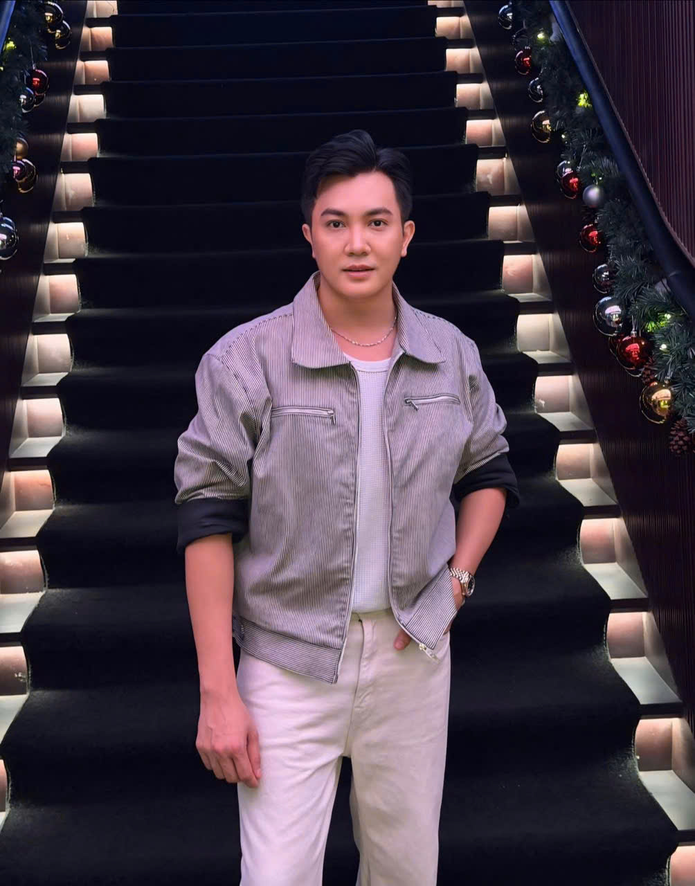 766525543767921558 2