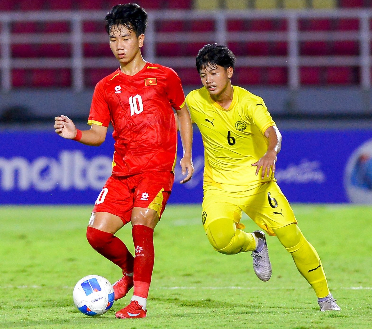 u17 viet nam malaysia 4