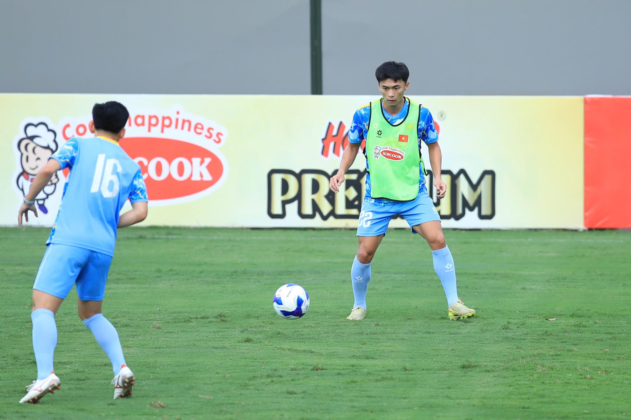 z7646472127567bfbf07775fe315190592e3847479eaee 2048x1365