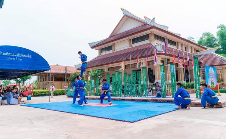 10 doi tuyen vovinam viet vo dao truong ivs bieu dien tai khu di tich chu tich ho chi minh tai udon