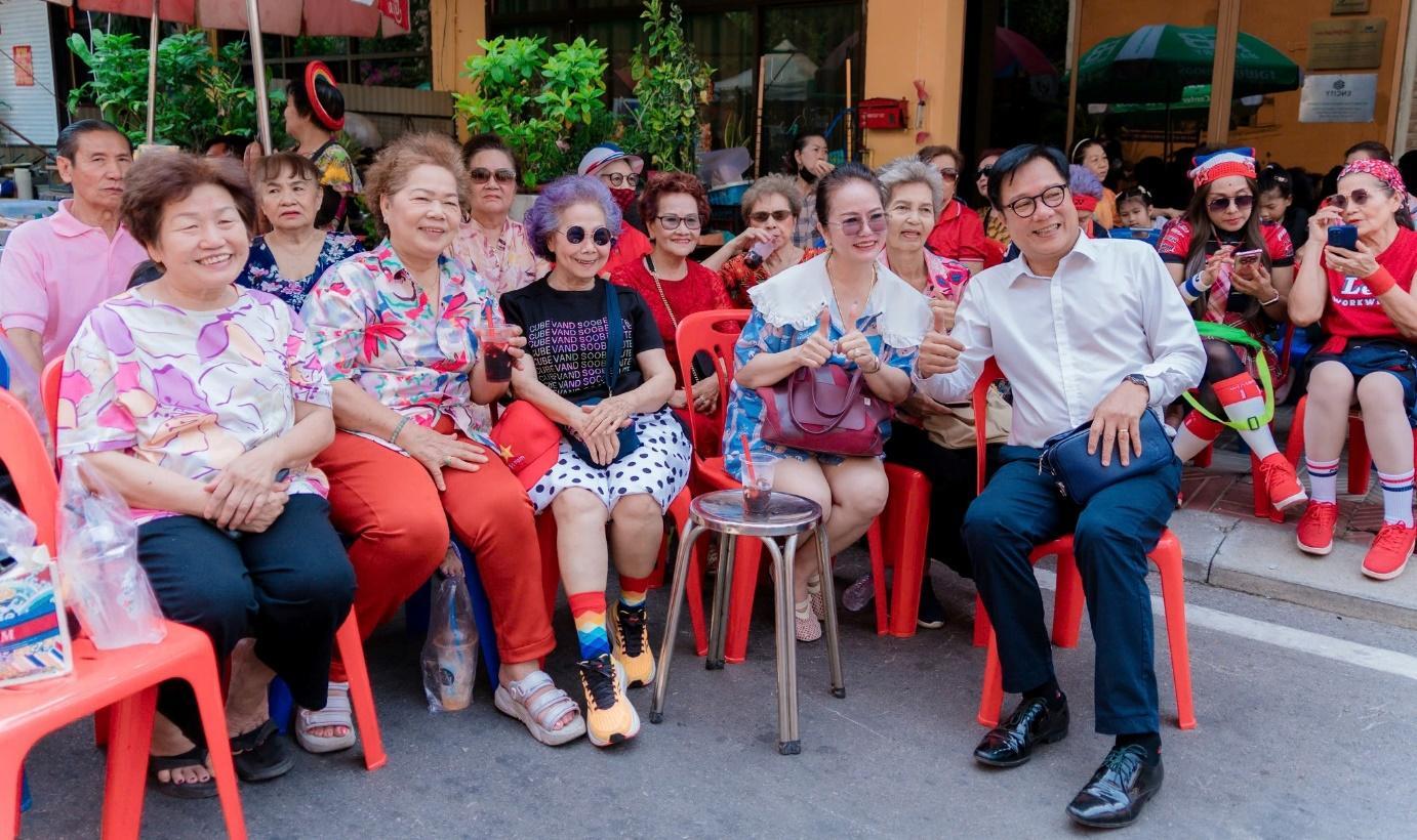 9 nsnd trong trinh chia se niem tu hao cung kieu bao udon thani ong vua duoc giao trong trach chu tich lien doan lan su rong viet nam