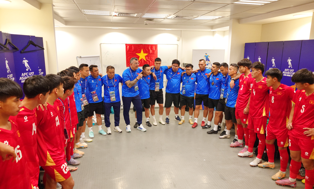 u17 viet nam hlv roland