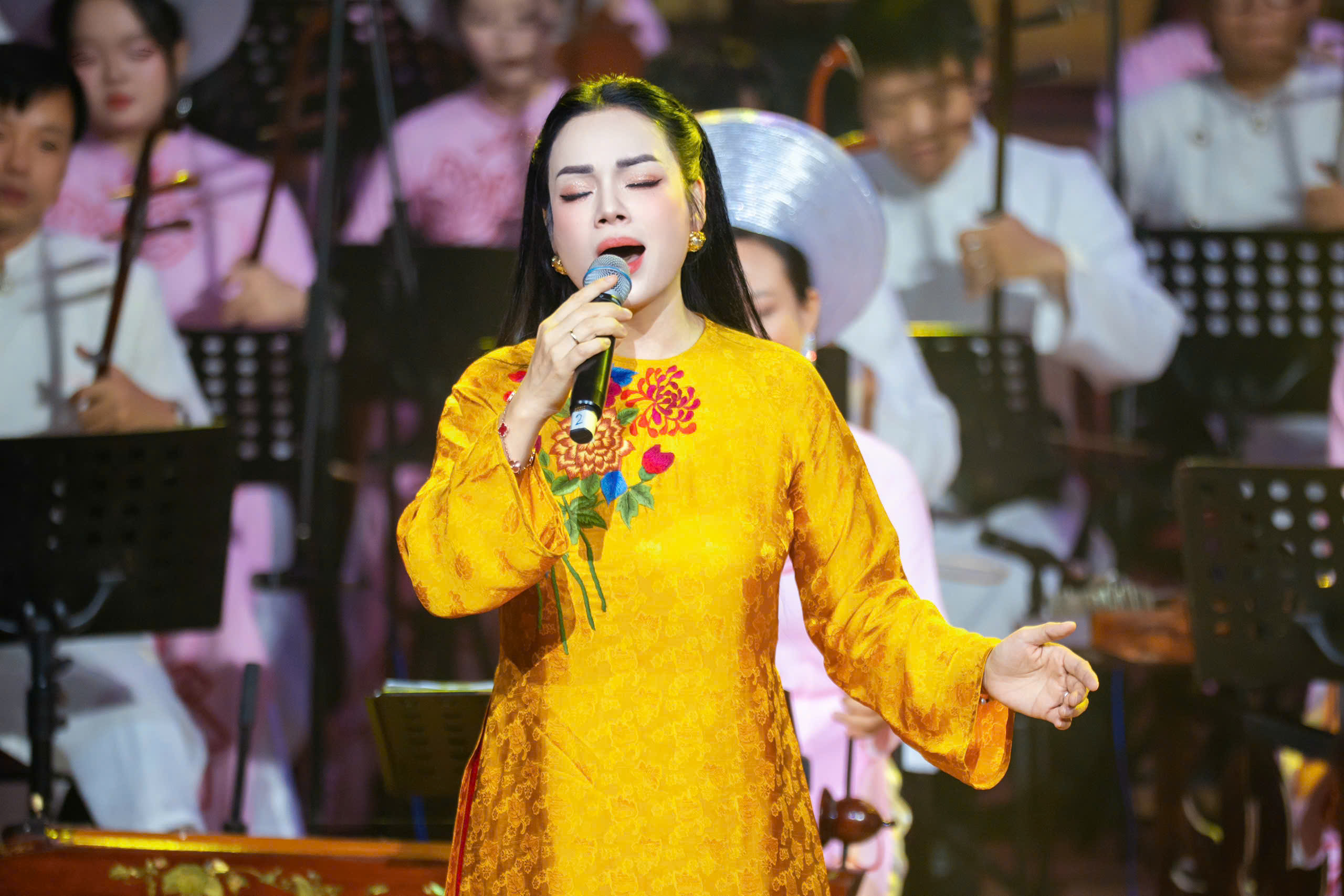 pgsts nsut tan nhan voi xa khoi 1