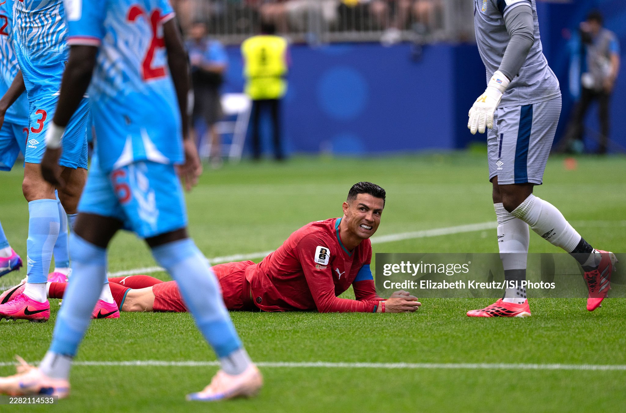 Ronaldo đã “tàng hình” theo cách thảm họa như thế nào?