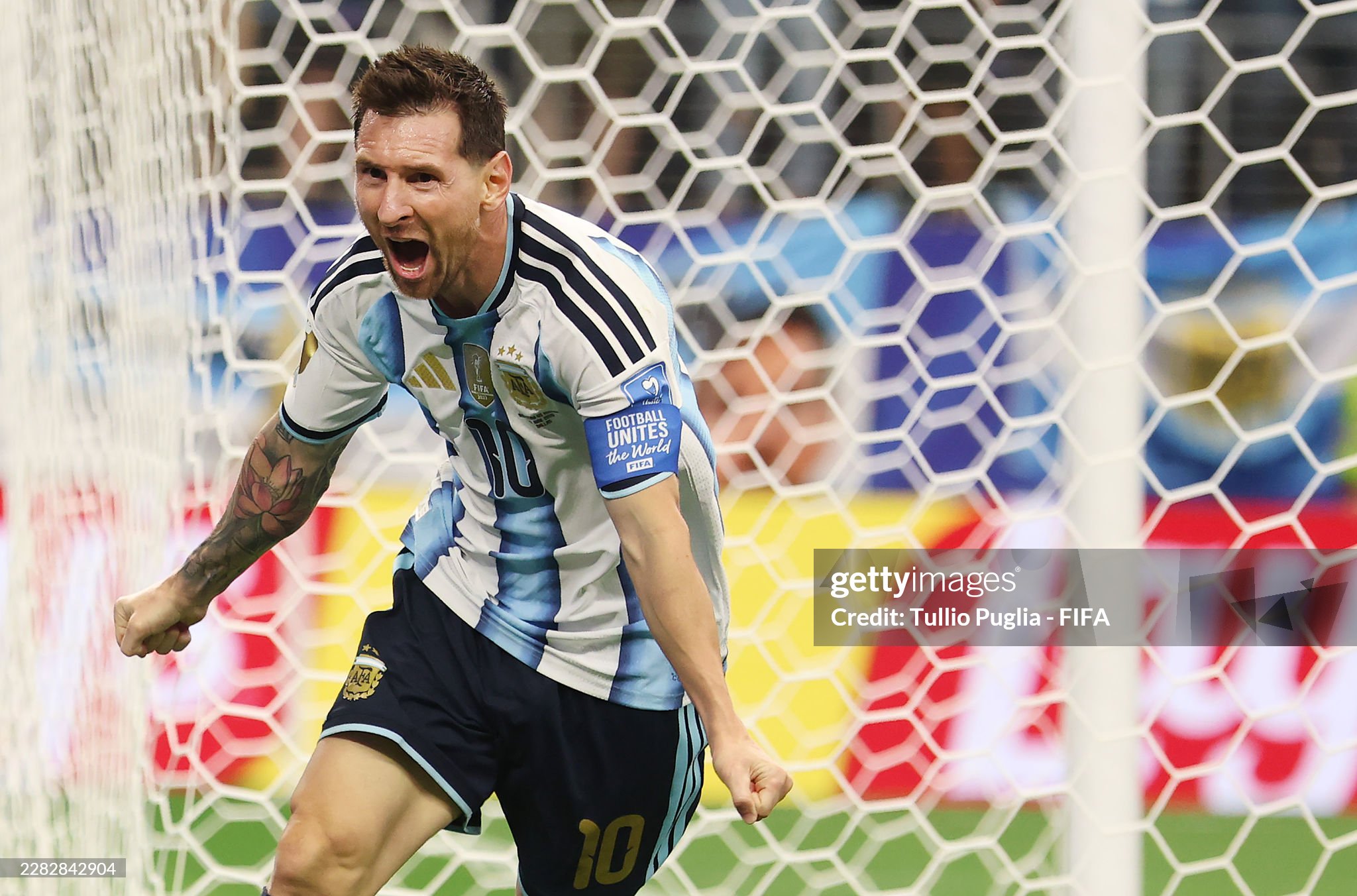 messi ao