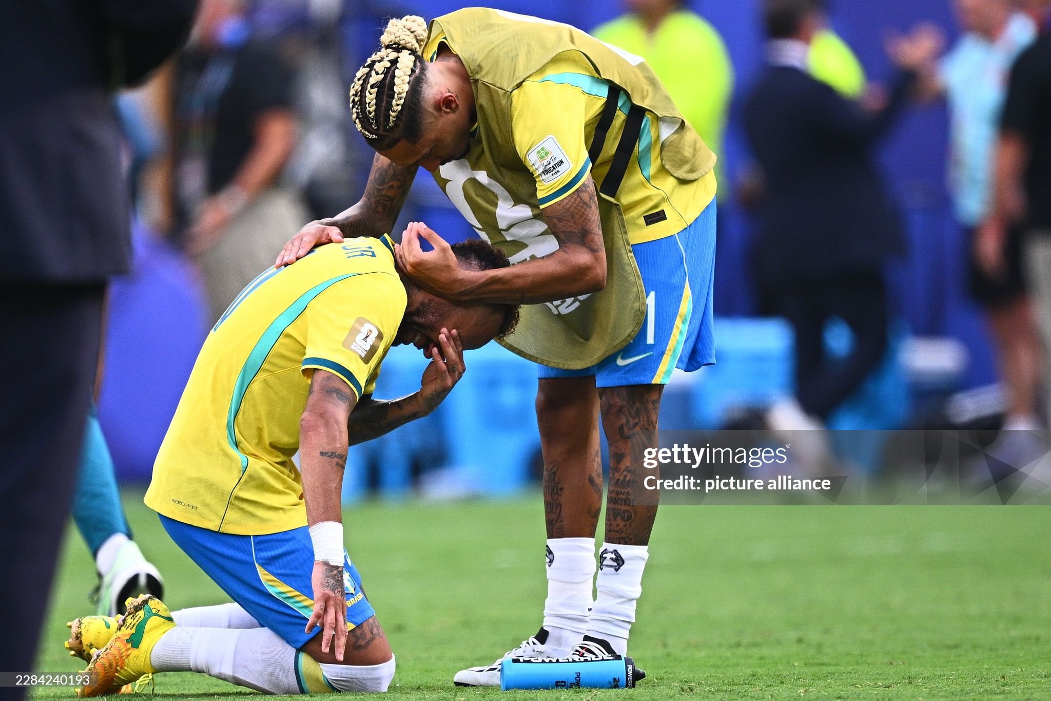 neymar brazil na uy 3