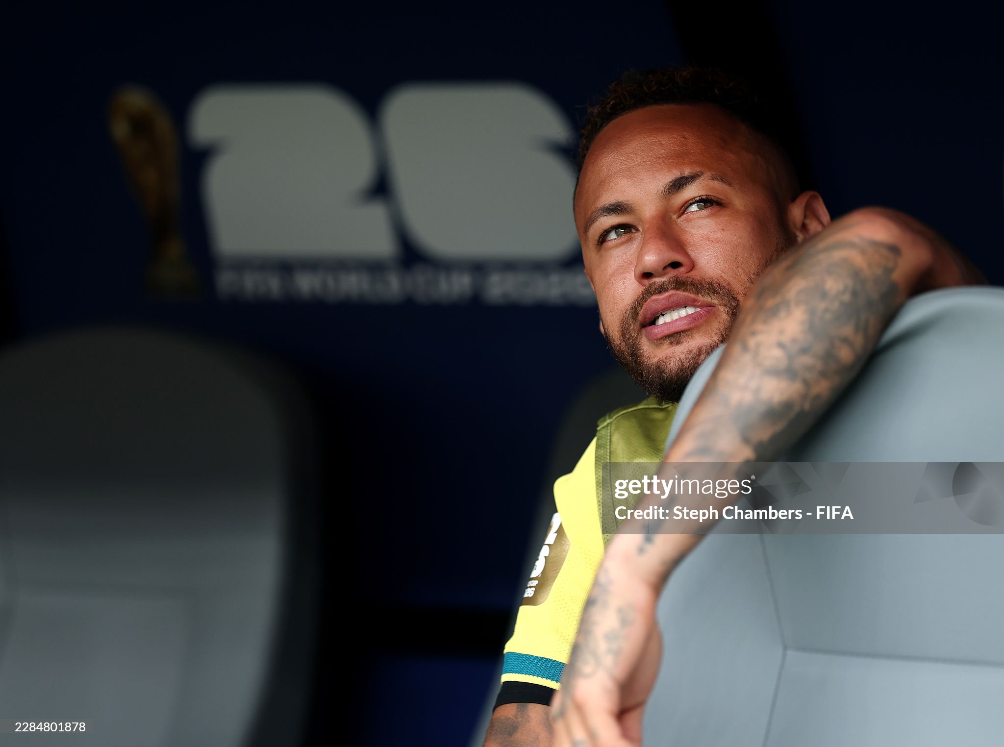 Neymar khóc nấc khi Brazil bị loại: Tạm biệt “vũ công samba” và giấc mơ World Cup mãi dở dang