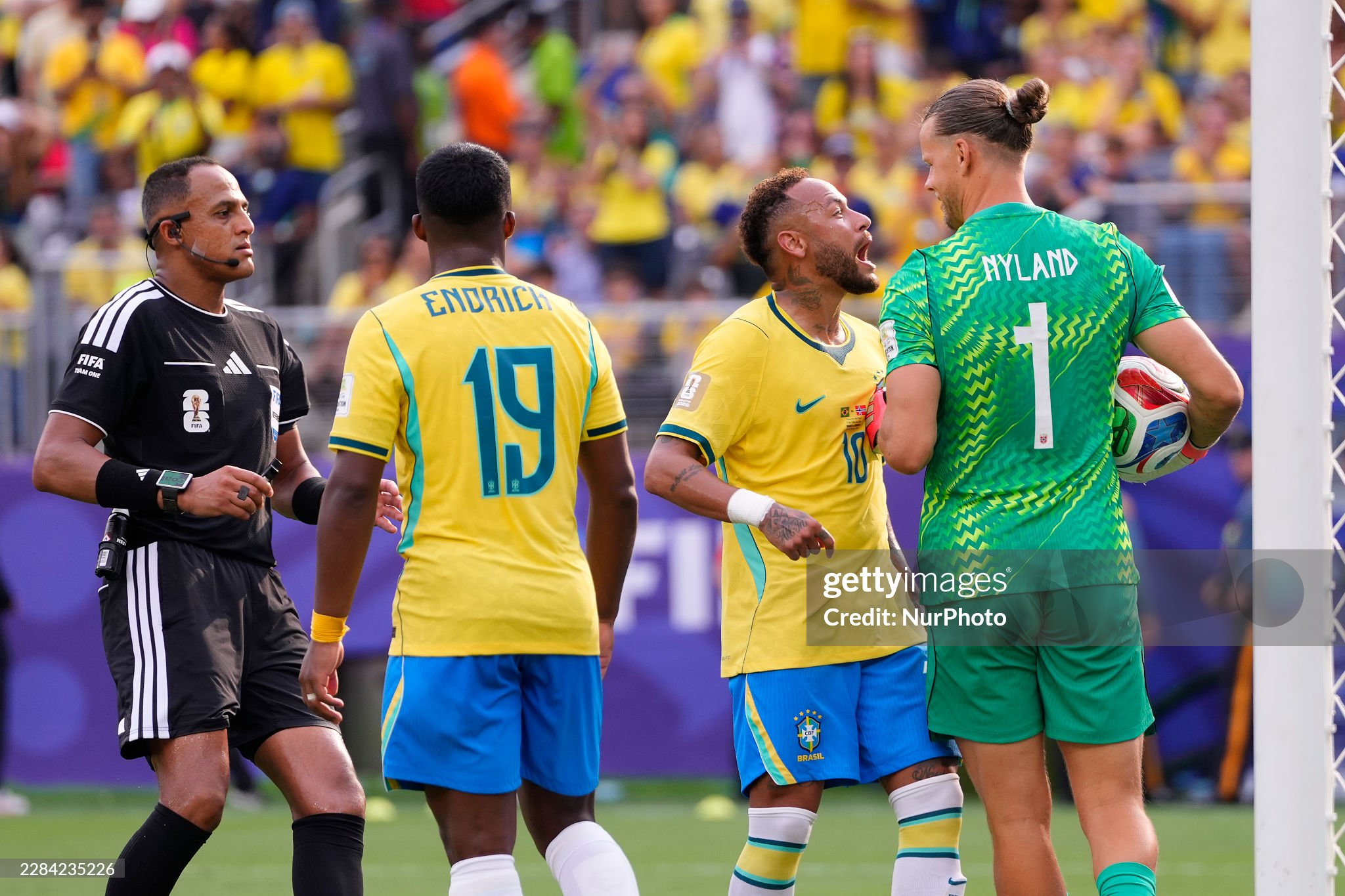 neymar brazil na uy