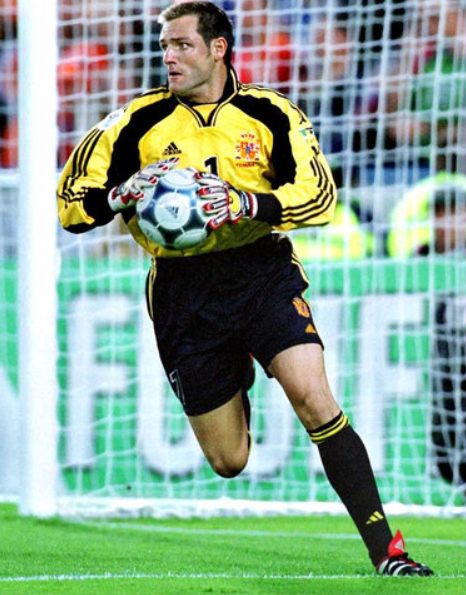 santiago canizares spain