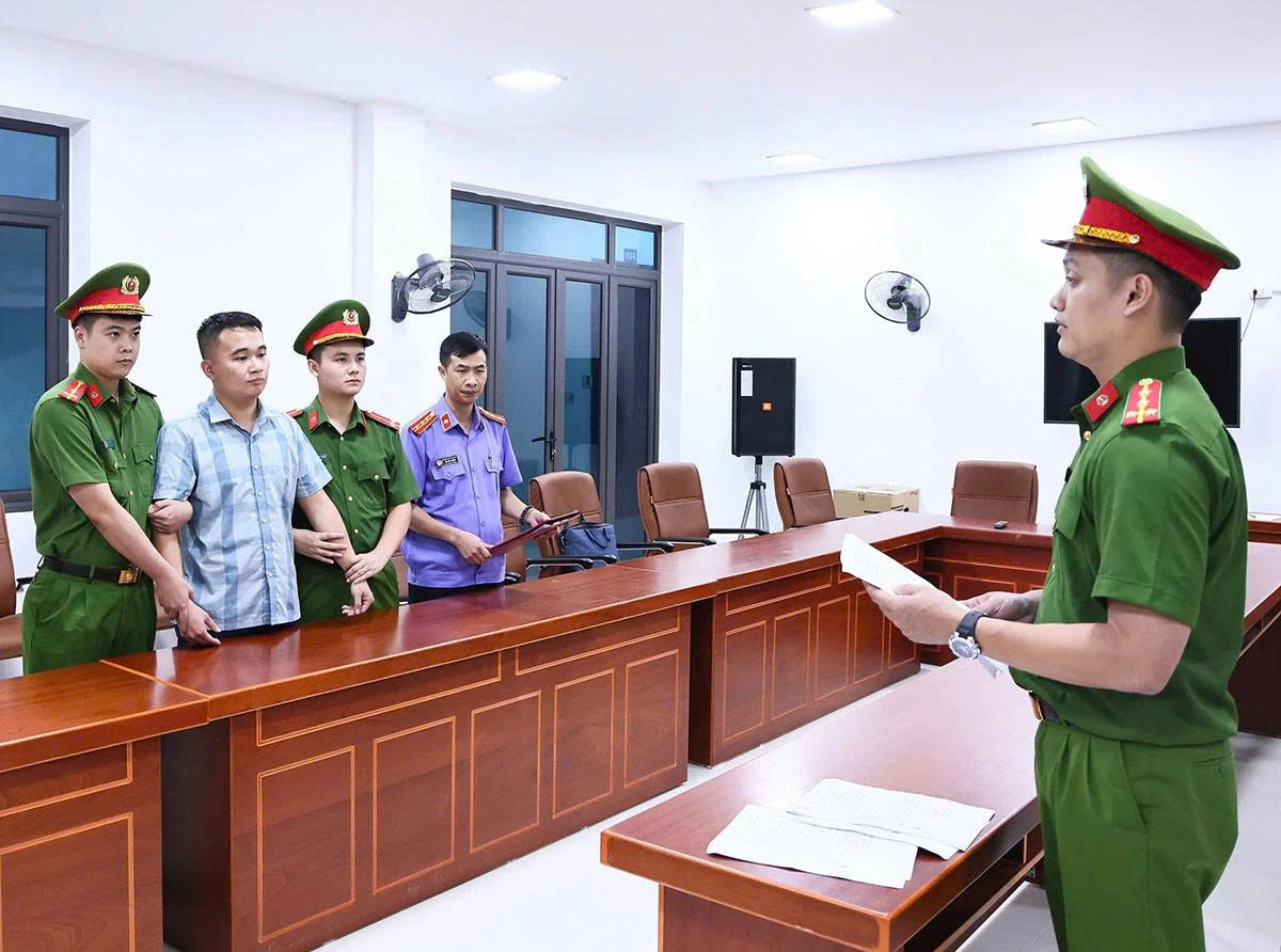 chuyen tuyen quang