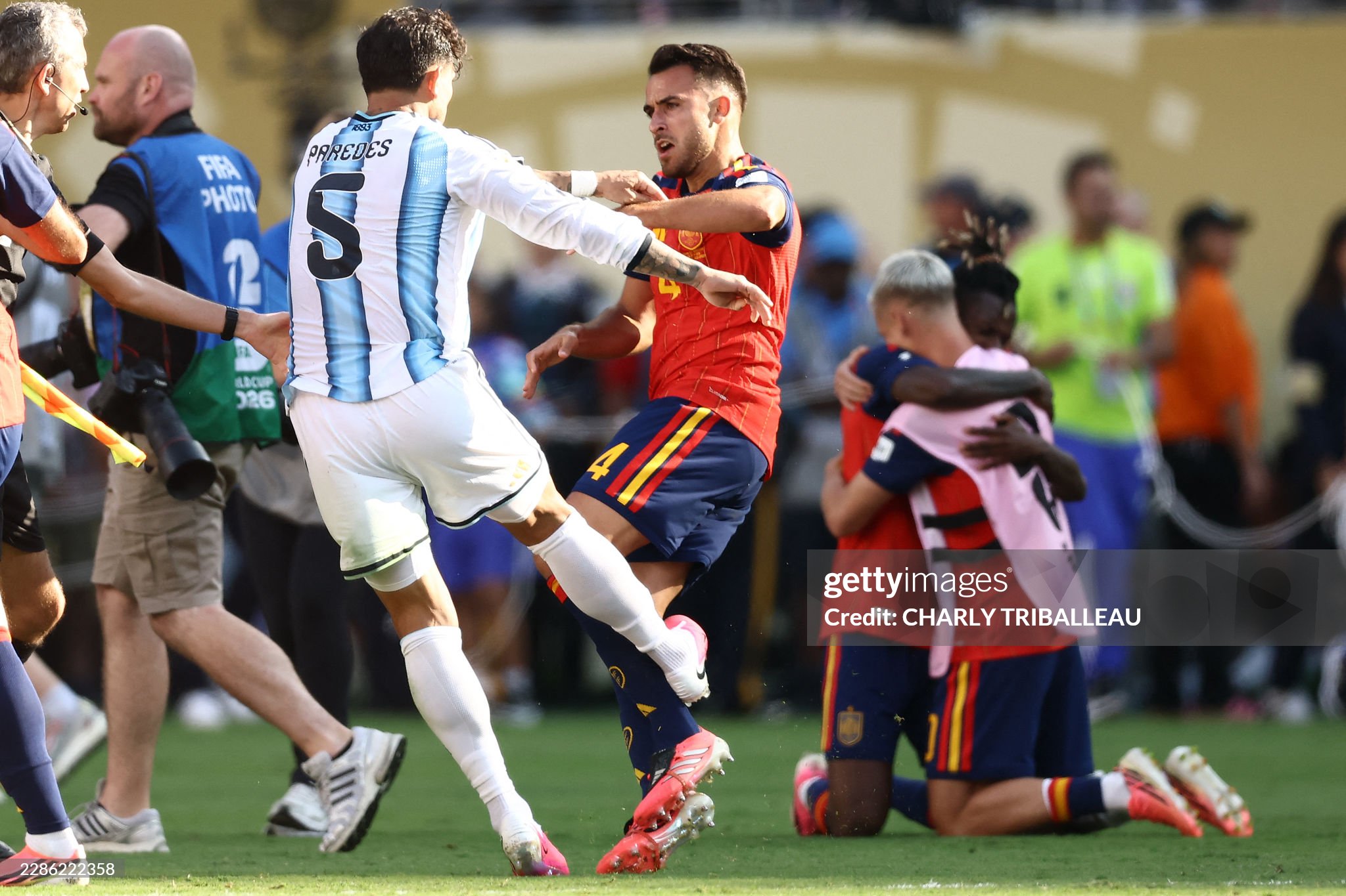 argentina tay ban nha paredes