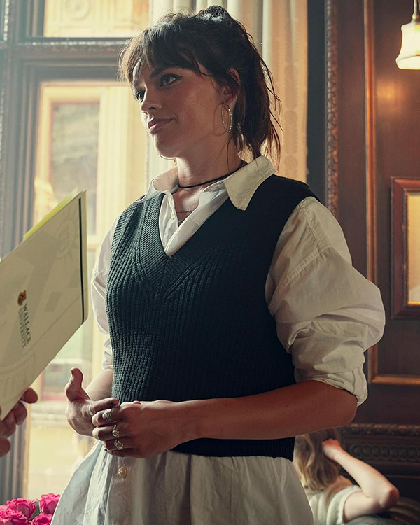 26sex education season 4 maeve wiley sweater vest