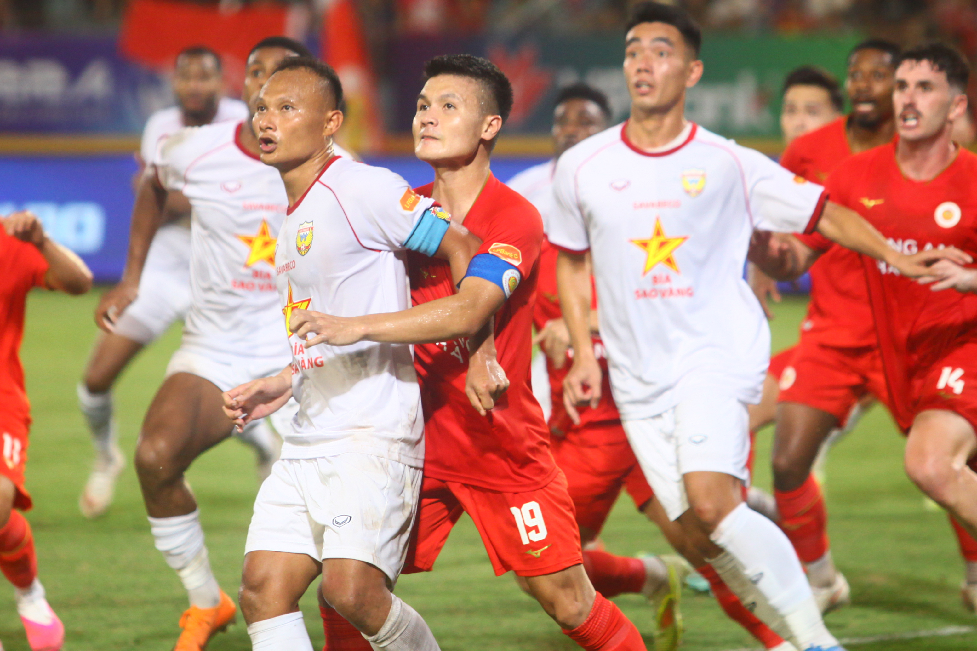 trong hoang
