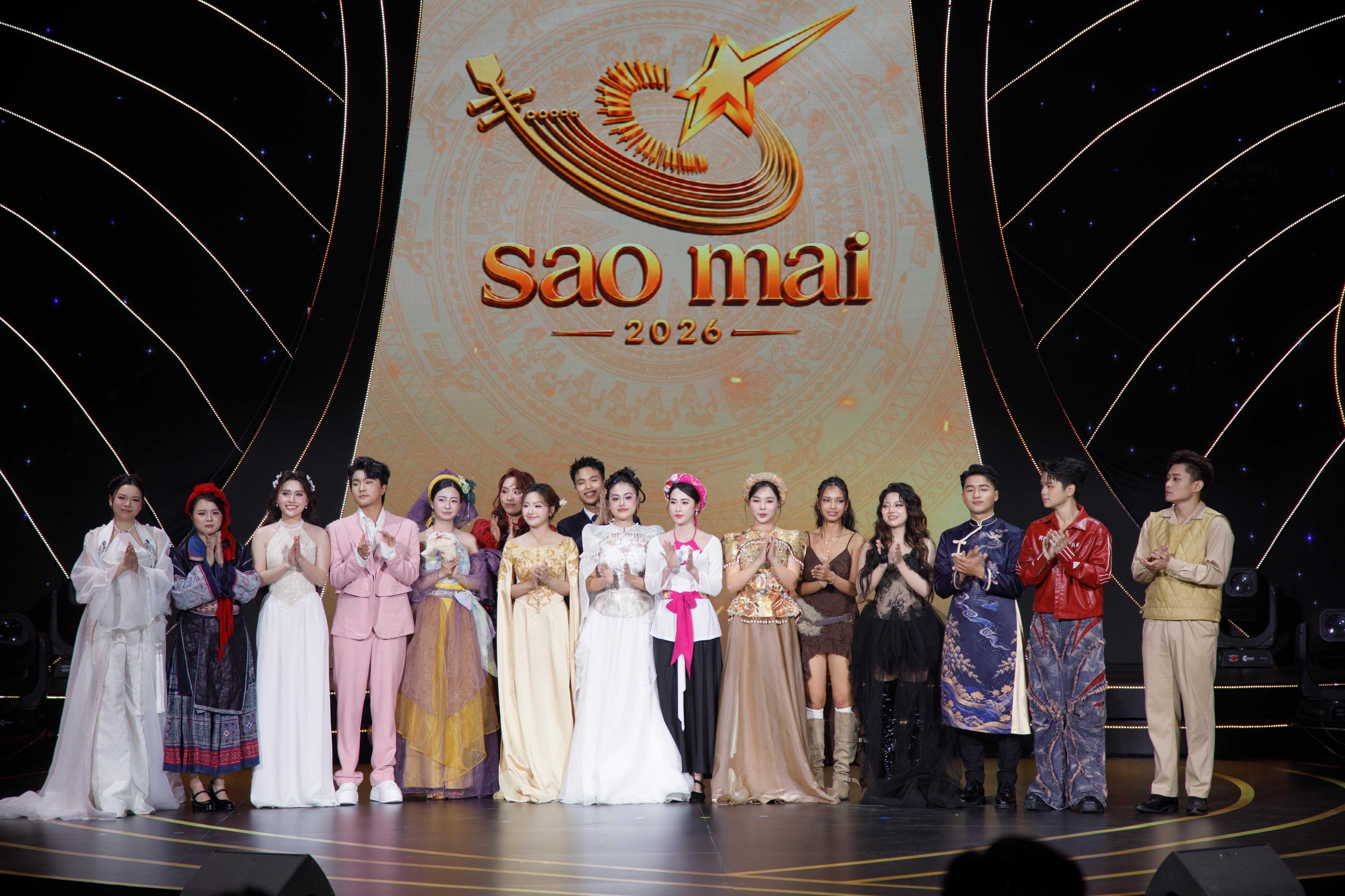 top 16 thi sinh