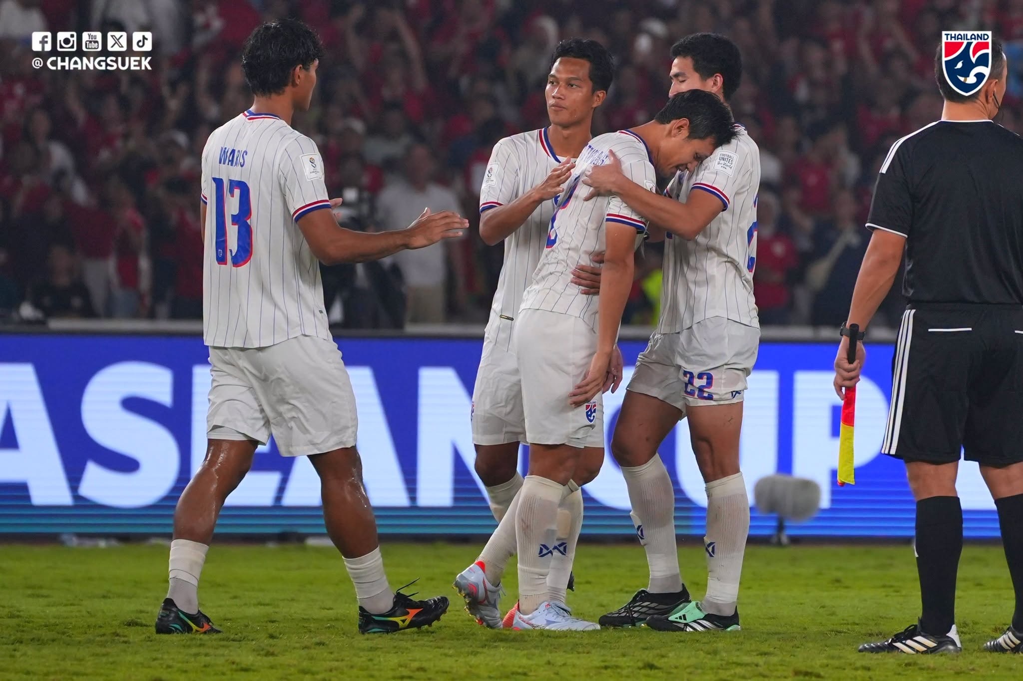 chanathip thai lan indonesia 2