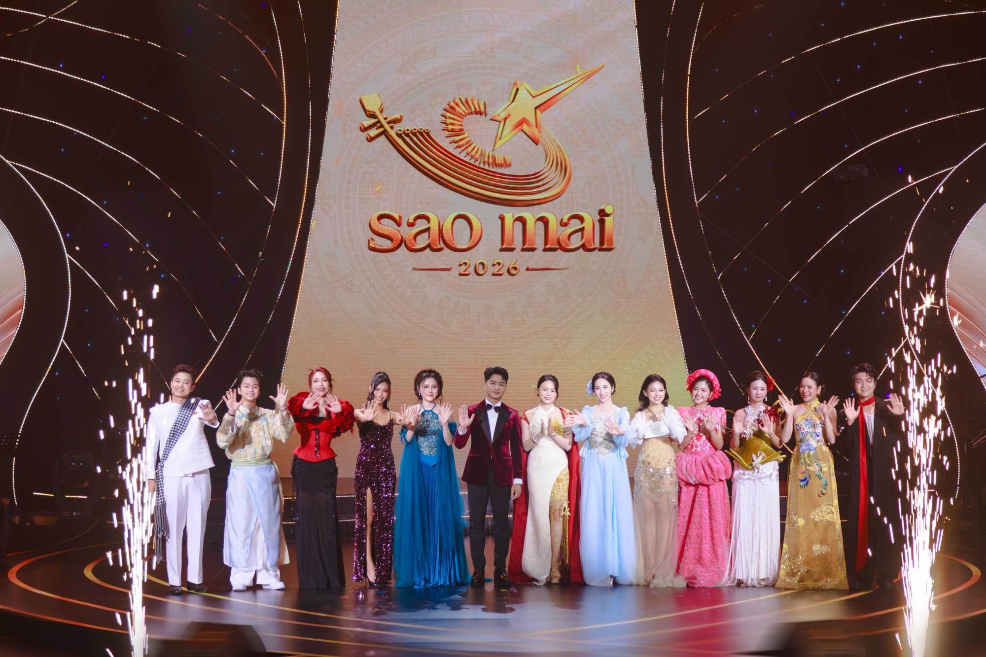 top 13 thi sinh 1