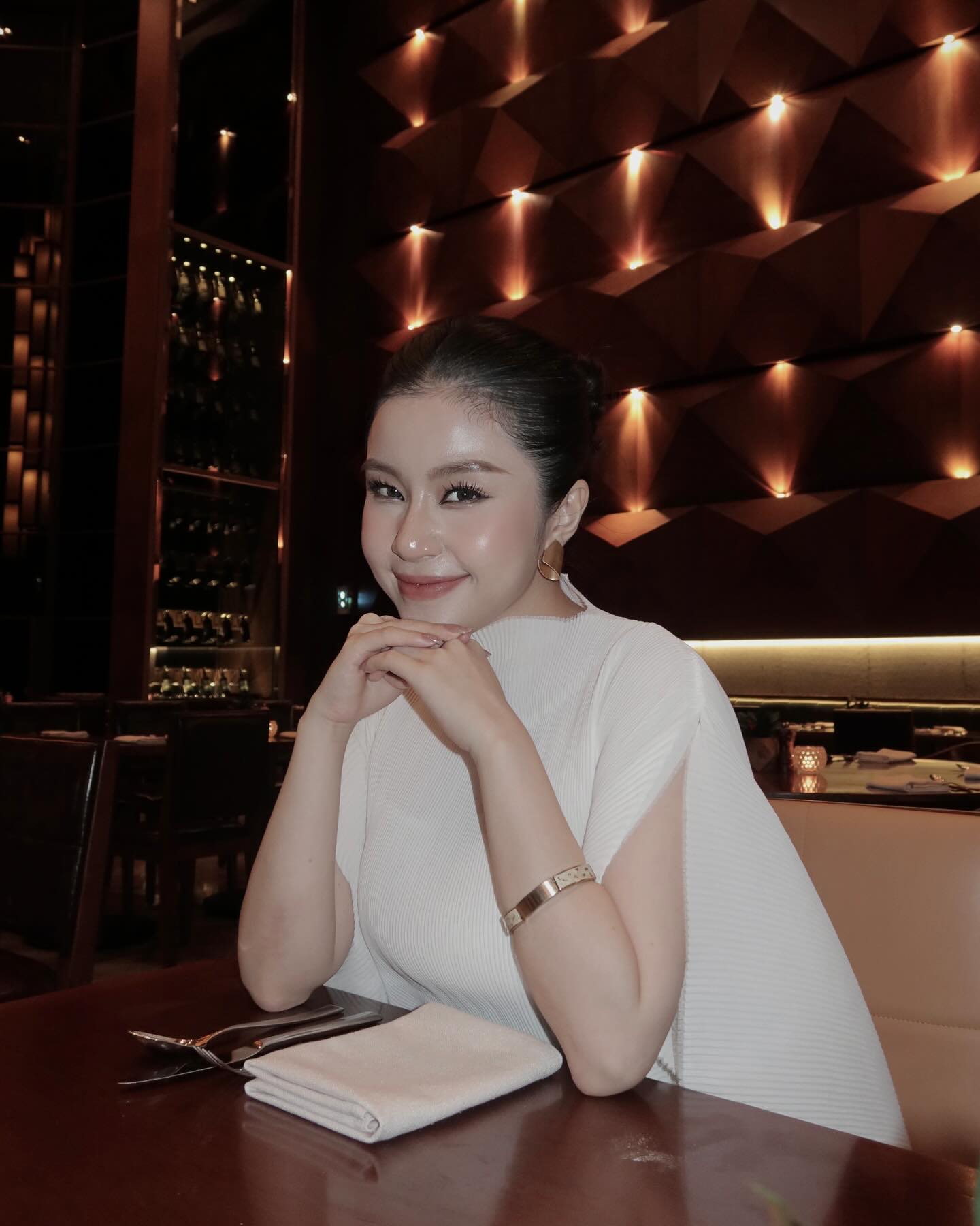 quynhthie471366717184852367440184413805776508028781438n