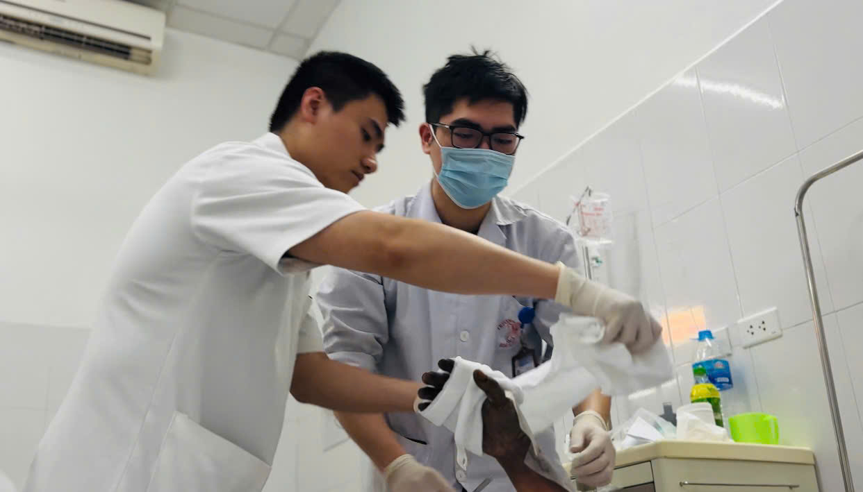 z6570149245412127488b8d4868405922a7c212ae3fc59