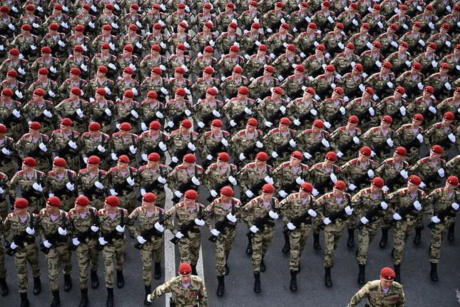 goc anh ngay 852025 17467609354321800909002 9843 7852