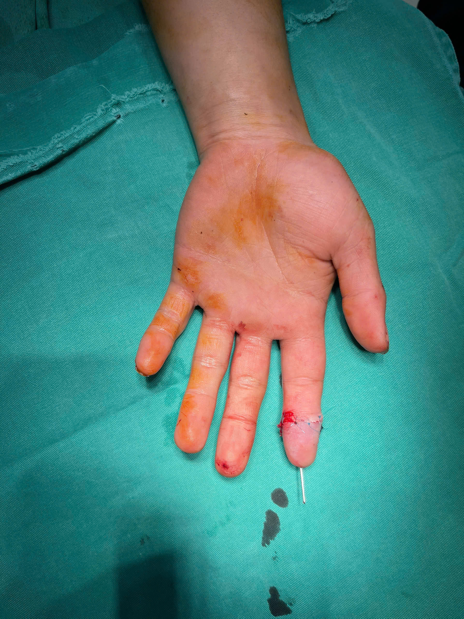 z6592670954916e8f88090ac71ef4fb64624c59e010c10