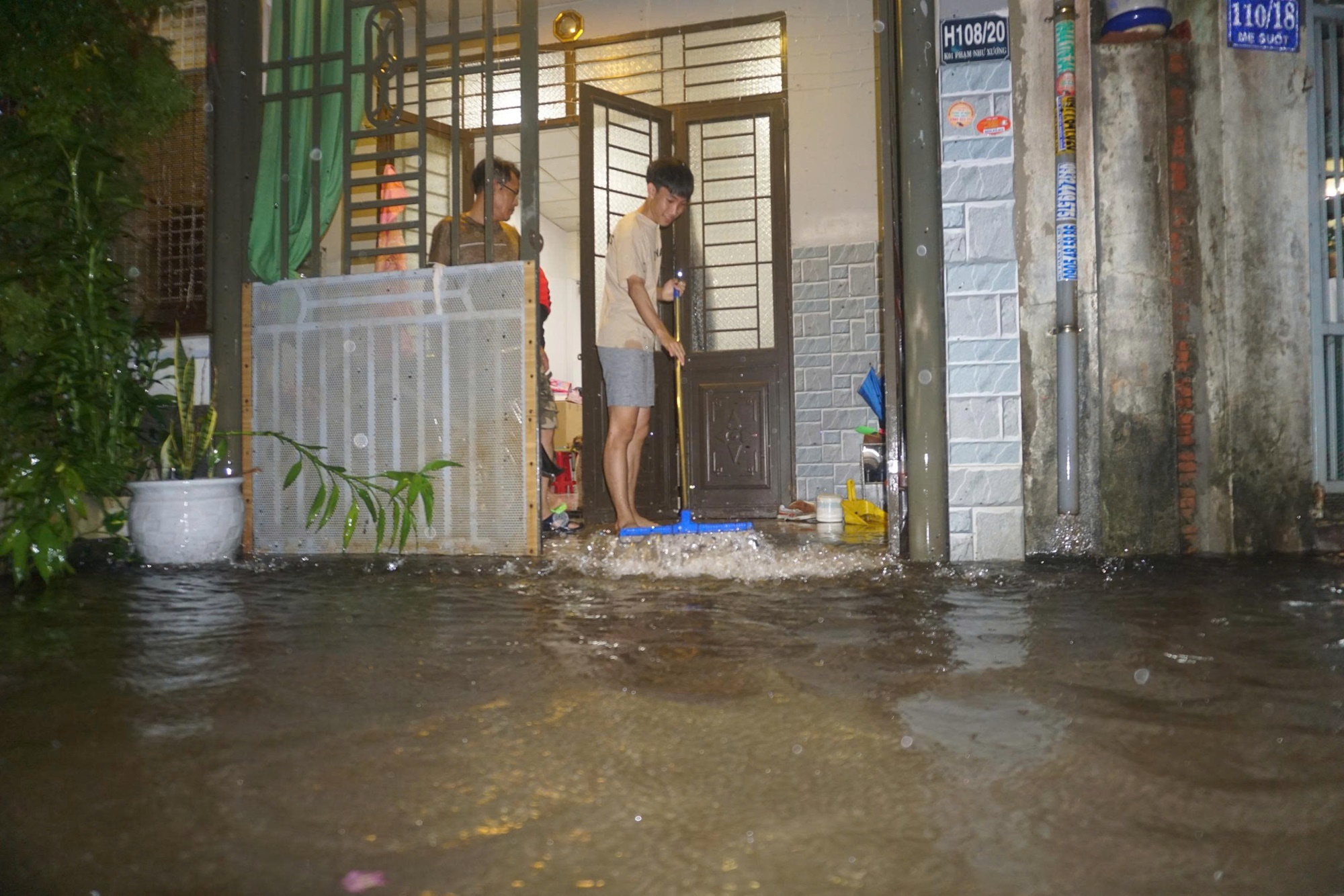 z66962098336188f78633932e8a2f9e172060f1d0e6abc1