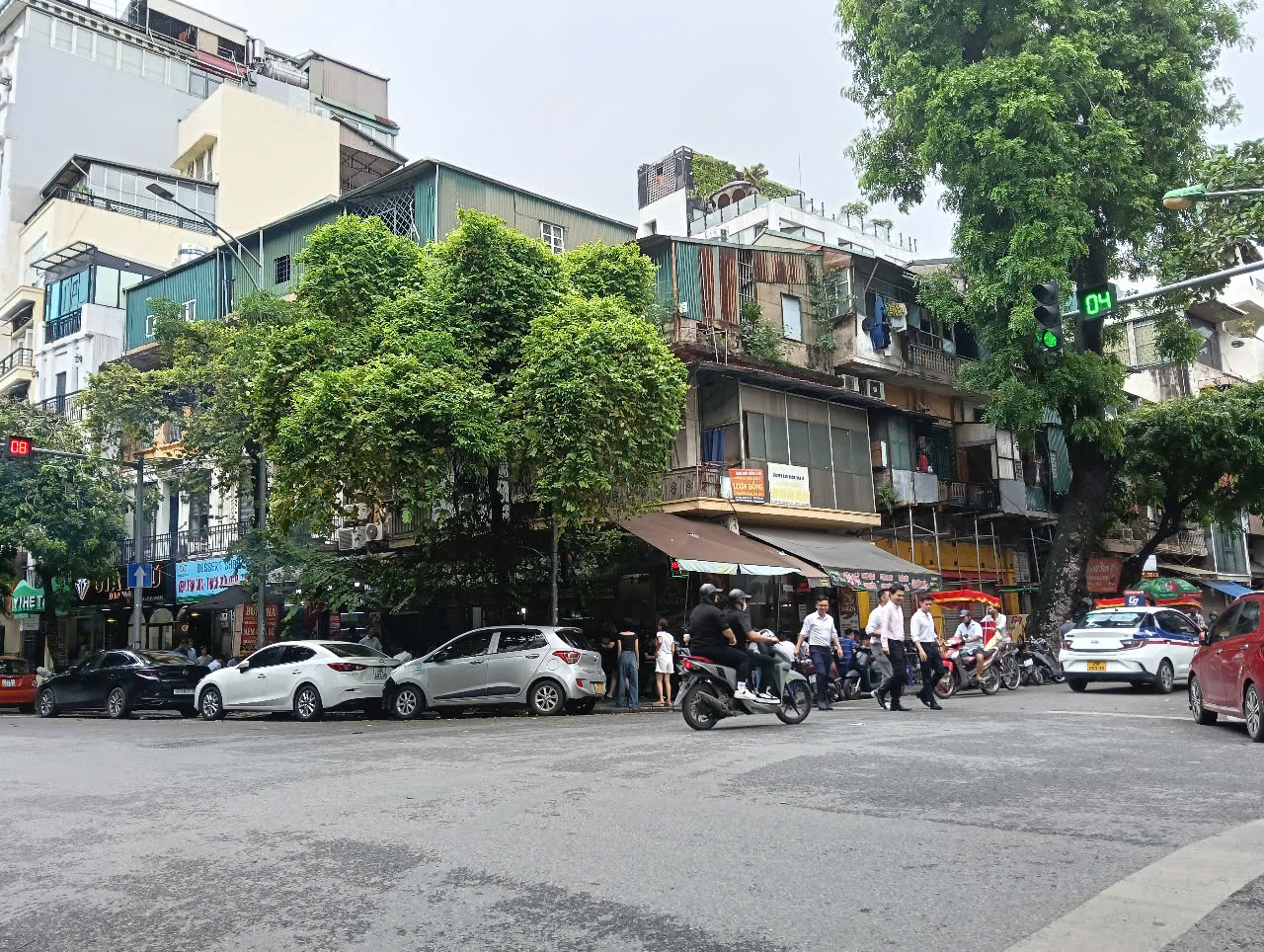 z676055897020232e31a527a6d84a8cbfcdf9190cf8d7f